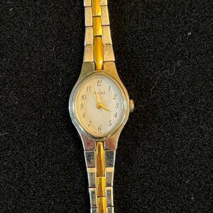 PULSAR | By Seiko Woman's Two-Tone Vintage Watch-NEW Battery